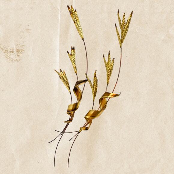 Vintage Brass Wheat Wall Sculptures • Pair of Mid Century Metal Wall Art - Picture 3 of 6